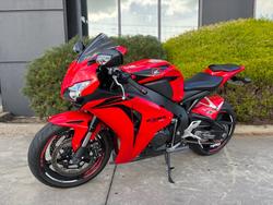 2008 Honda CBR1000RR (FIREBLADE) Red