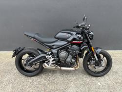 Triumph Trident 660