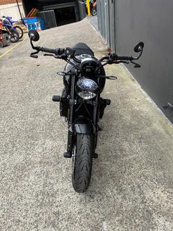 2025 Triumph TRIDENT 660 BLACK
