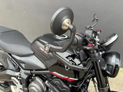 2025 Triumph TRIDENT 660 BLACK