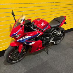 2025 Honda CBR650RAC Red