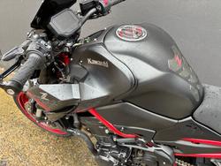 2021 Kawasaki Z900 SUPERNAKED (ZR900) GREY