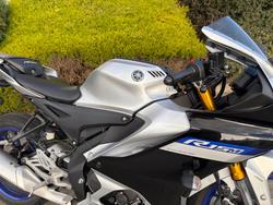 2023 Yamaha YZF-R15M Silver