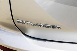 2026 Mitsubishi Outlander ES ZM MY26 Sterling Silver