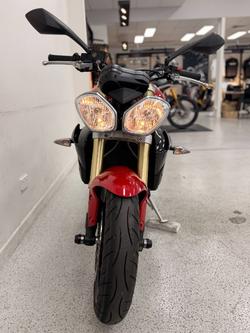 Triumph 2015 TRIUMPH 660CC STREET TRIPLE LAMS Red
