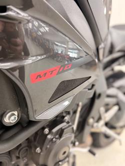 2017 YAMAHA MT-10 Black