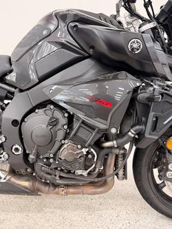 2017 YAMAHA MT-10 Black