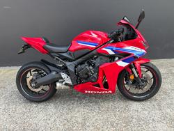 Honda CBR650RAC