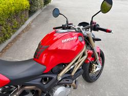 2013 DUCATI MONSTER 696 20th ANN Red