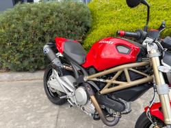 2013 DUCATI MONSTER 696 20th ANN Red