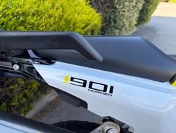 2022 Husqvarna NORDEN 901