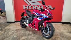2026 Honda CBR650R E-Clutch CBR 650 Red