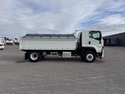 2025 Isuzu F Series FVD 170-300 AT R47 WHITE