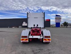 2025 Kenworth T620 SAR WHITE