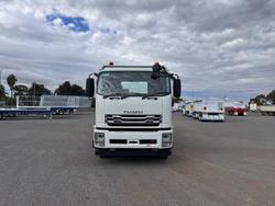 2023 Isuzu F Series FYJ300-350 WHITE