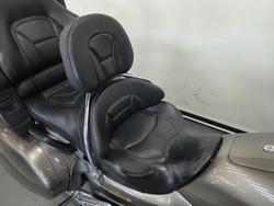 2003 Honda GL1800 (GL1800A) GOLDWING BEIGE