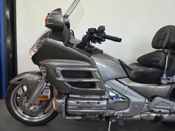 2003 Honda GL1800 (GL1800A) GOLDWING BEIGE