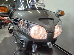 2003 Honda GL1800 (GL1800A) GOLDWING BEIGE