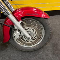 2006 Yamaha XVS650 V-STAR CUSTOM Red