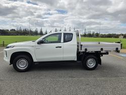 2024 Mitsubishi Triton GLX MR MY23 4X4 Dual Range White