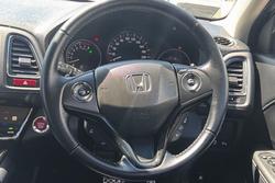2017 Honda HR-V VTi-L