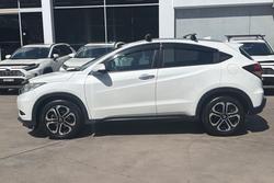 2017 Honda HR-V VTi-L