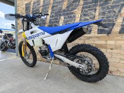 2027 HUSQVARNA FE 450 ENDURO WHITE