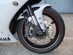 2010 YAMAHA YZF-R1 WHITE