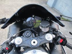 2010 YAMAHA YZF-R1 WHITE