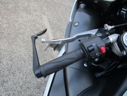 2010 YAMAHA YZF-R1 WHITE