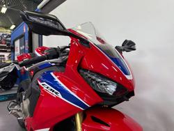 2017 Honda CBR1000RRA (FIREBLADE) ABS Red