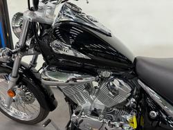 2008 Suzuki VL250 (LC250 INTRUDER) Black