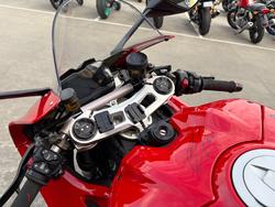 2022 DUCATI STREETFIGHTER V4 Red