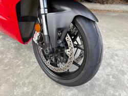 2022 DUCATI STREETFIGHTER V4 Red