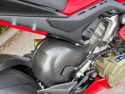 2022 DUCATI STREETFIGHTER V4 Red