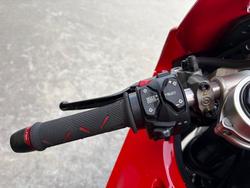 2022 DUCATI STREETFIGHTER V4 Red