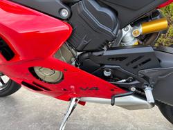2022 DUCATI STREETFIGHTER V4 Red