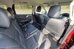 2017 Mitsubishi Pajero Sport Exceed