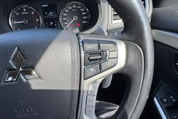 2017 Mitsubishi Pajero Sport Exceed