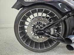 2015 Harley-davidson FXSB SOFTAIL BREAKOUT Black