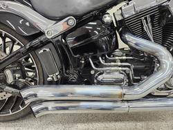 2015 Harley-davidson FXSB SOFTAIL BREAKOUT Black
