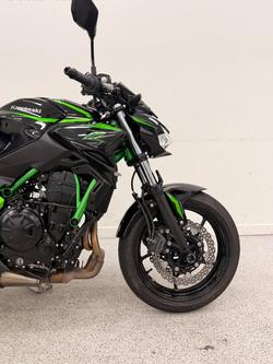 2025 Kawasaki Z650L (LAMS) Black