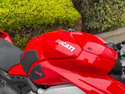 2019 DUCATI PANIGALE V4 Red