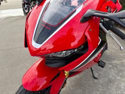2017 Honda CBR1000RR (FIREBLADE) ABS Red