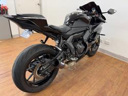 2022 Yamaha YZF-R7LA Black