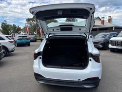 2026 MG MGS5 EV Excite 49 ZS3EM MY26 Dover White