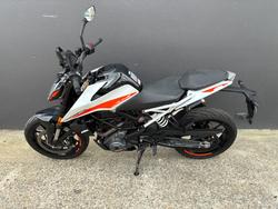 2023 Ktm 390 DUKE WHITE