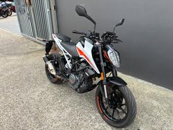 2023 Ktm 390 DUKE WHITE