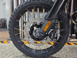2026 BMW Motorrad R 12 G/S Black