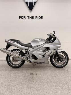 Triumph TT600
